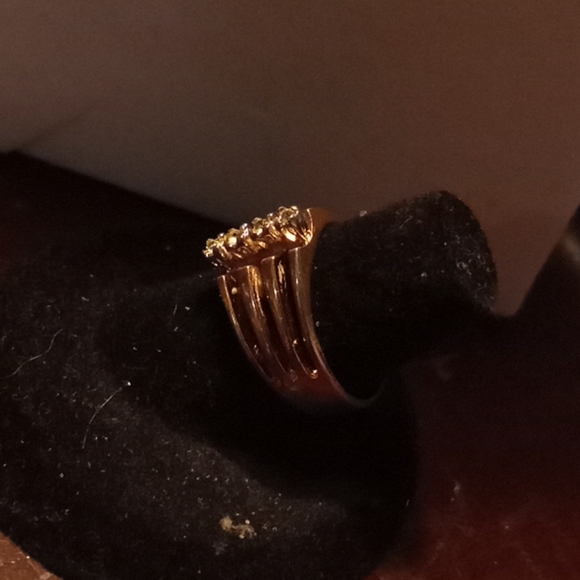 Ladies Gold tone CZ diamond ring - Picture 2 of 3